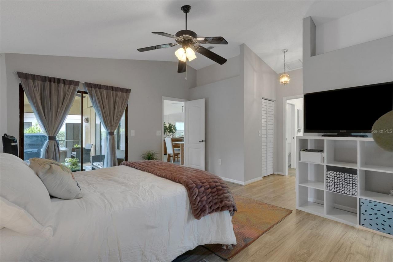 6104 Nicole Drive , Sarasota, FL 34243 Photo