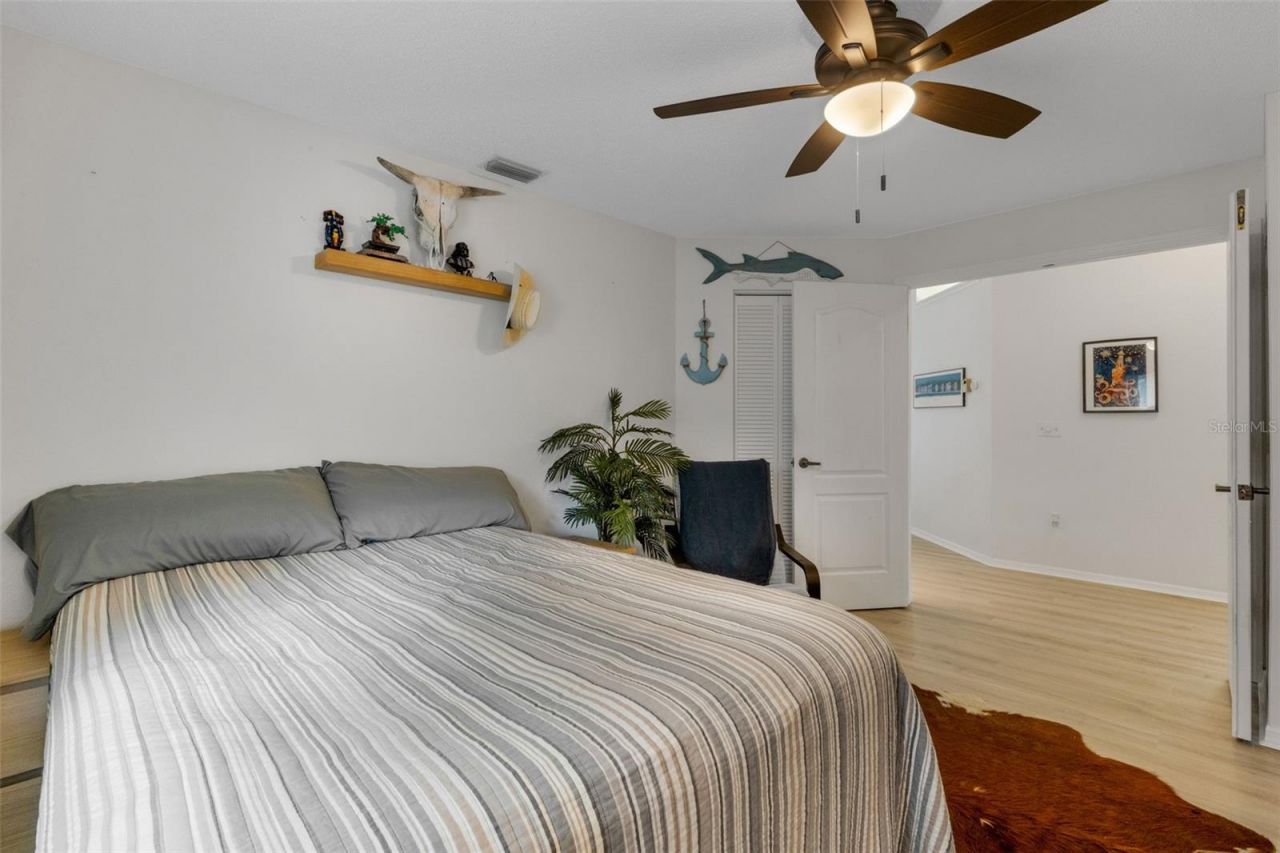 6104 Nicole Drive , Sarasota, FL 34243 Photo