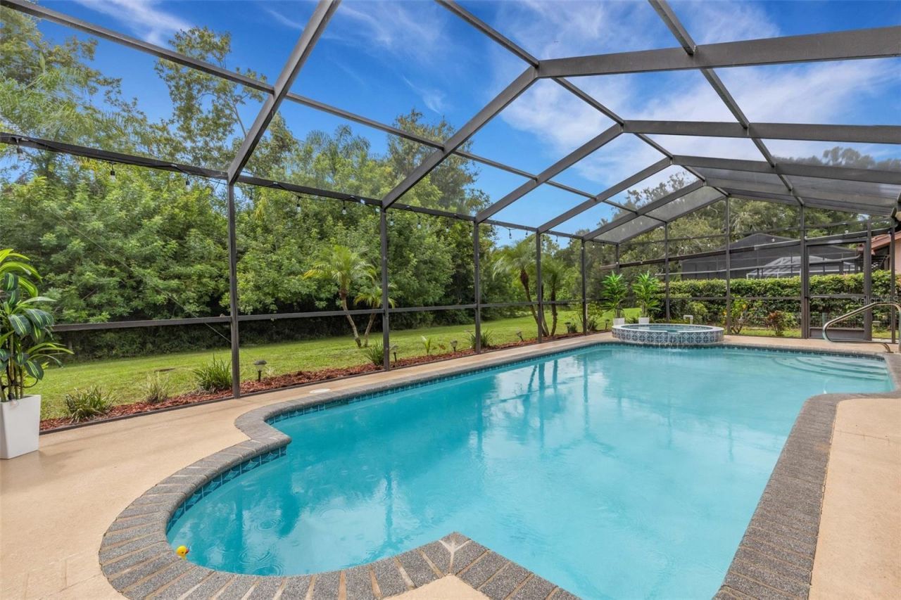 6104 Nicole Drive , Sarasota, FL 34243 Photo