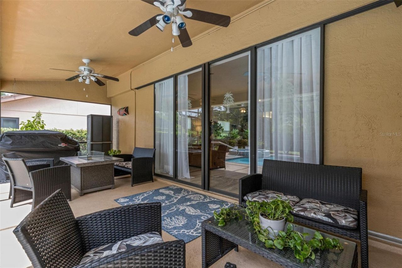 6104 Nicole Drive , Sarasota, FL 34243 Photo