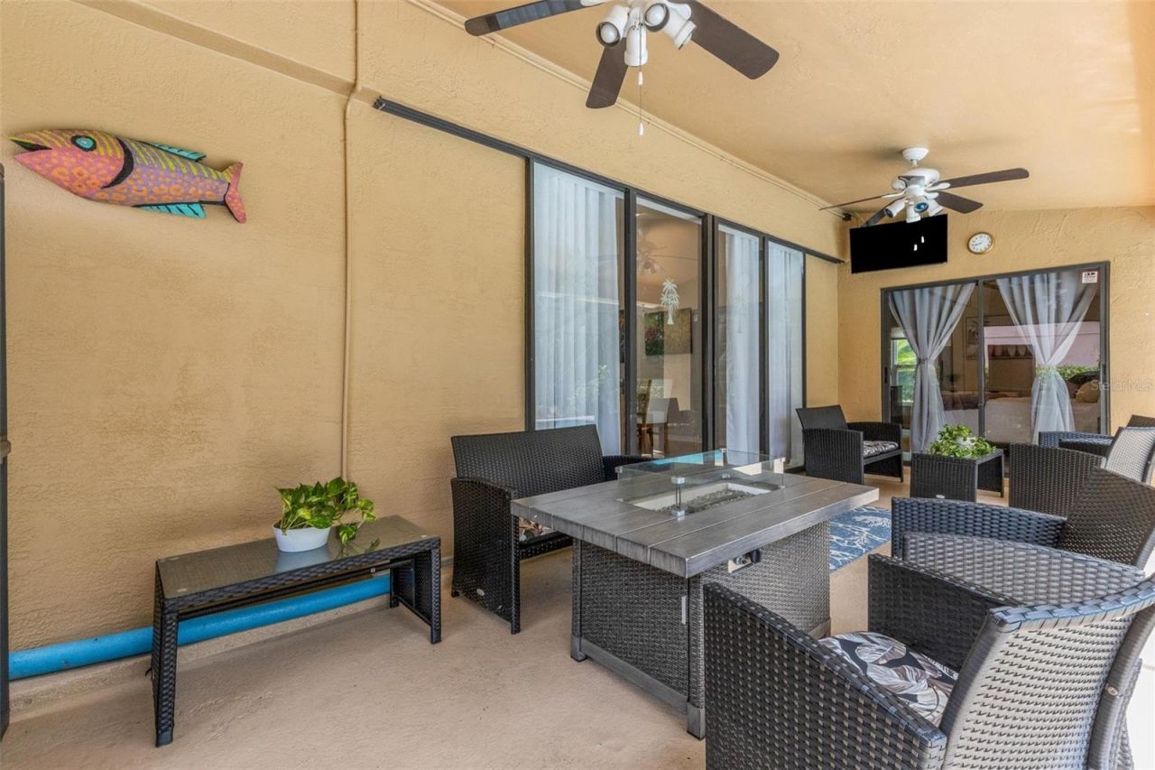 6104 Nicole Drive , Sarasota, FL 34243 Photo
