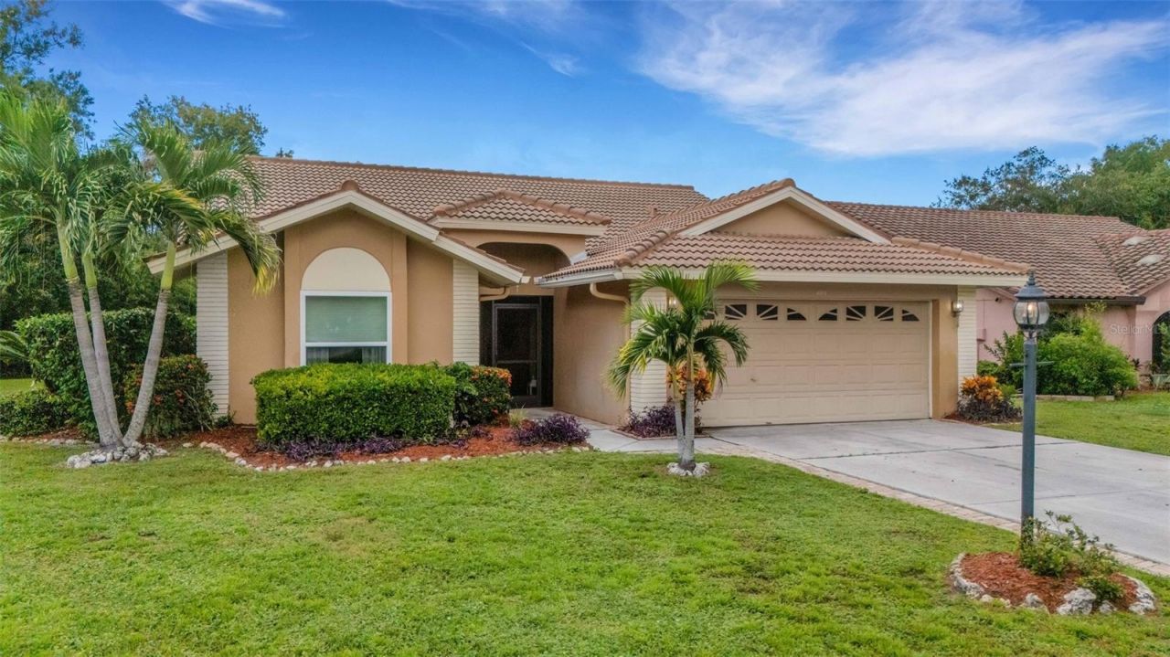 6104 Nicole Drive , Sarasota, FL 34243 Photo