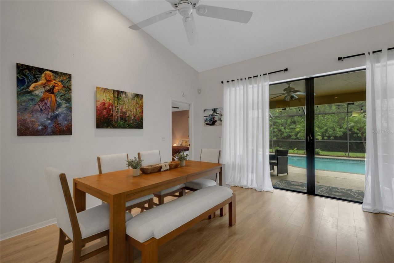 6104 Nicole Drive , Sarasota, FL 34243 Photo