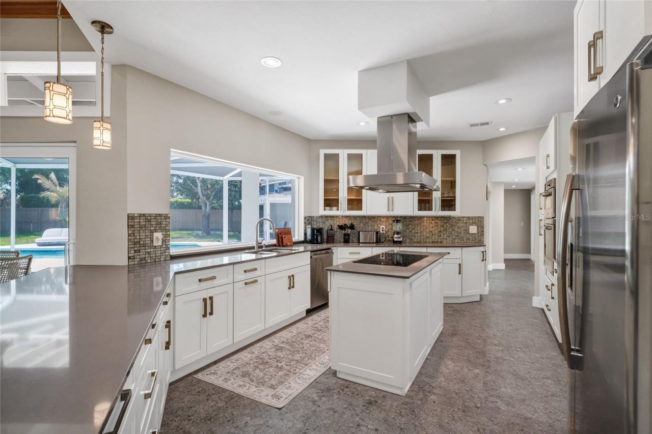8922 Bay Cove Court, Orlando, FL 32819 Photo