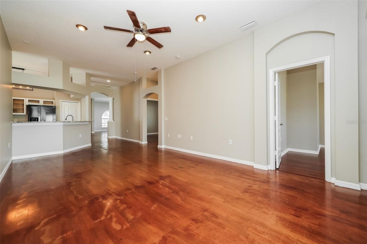 12755 Standbridge Drive, Riverview, FL 33579 Photo