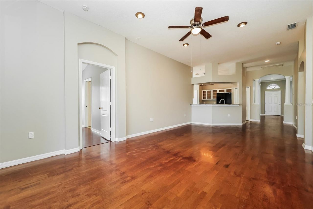 12755 Standbridge Drive, Riverview, FL 33579 Photo