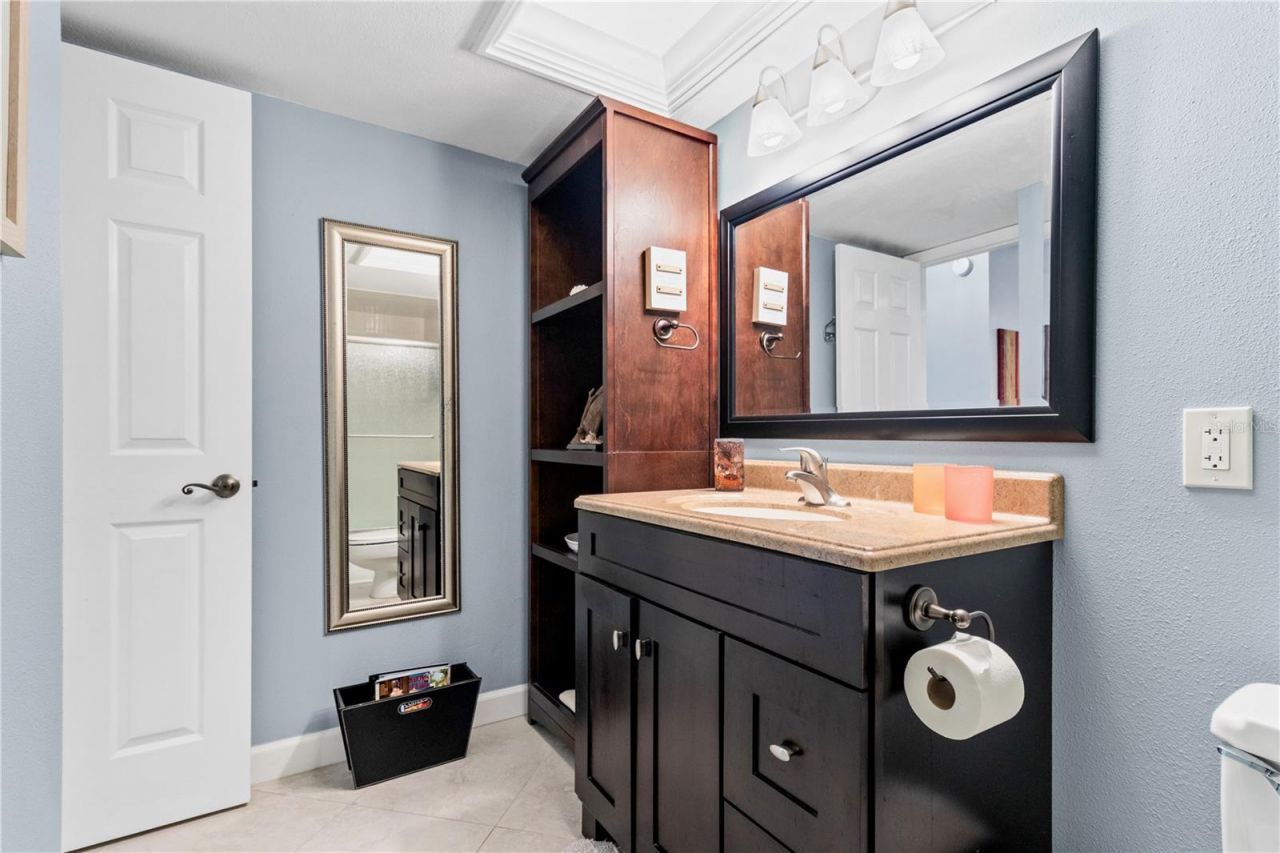 4900 Brittany Drive S, Unit 1512, Saint Petersburg, FL 33715 Photo