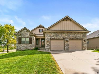 12205 S 73Rd Avenue, Papillion, NE 68046