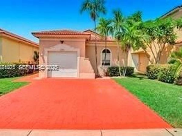 2240 NE 37th Rd , Homestead, FL 33033