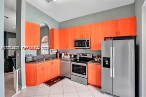 2240 NE 37th Rd , Homestead, FL 33033 Photo