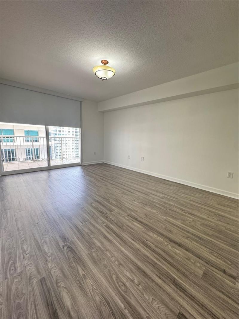 1200 Brickell Bay Dr, Unit 3206, Miami, FL 33131 Photo