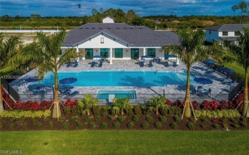 7553 Carnegie Way , Naples, FL 34119 Photo