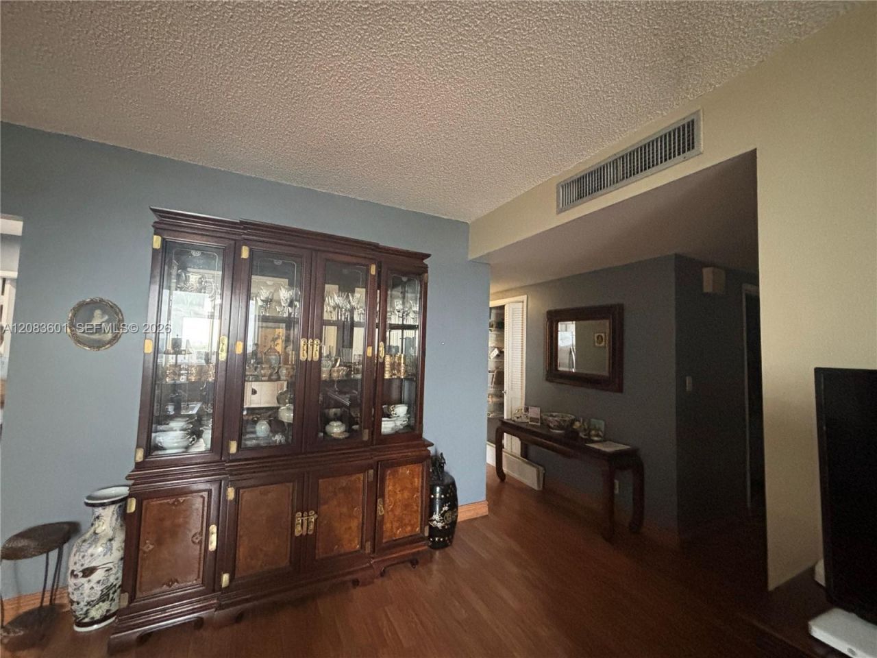 3800 Hillcrest Dr, Unit 1011, Hollywood, FL 33021 Photo