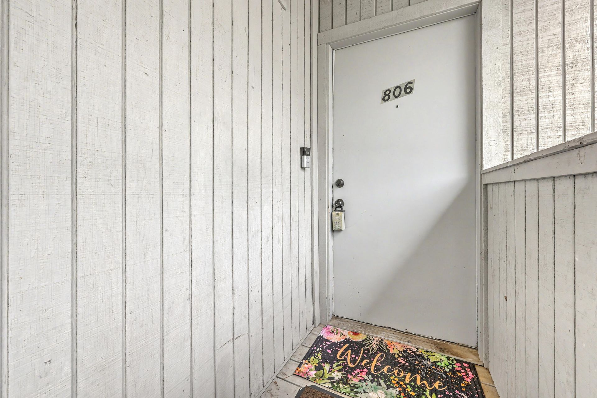 806 Greenmeadow Drive Photo 25