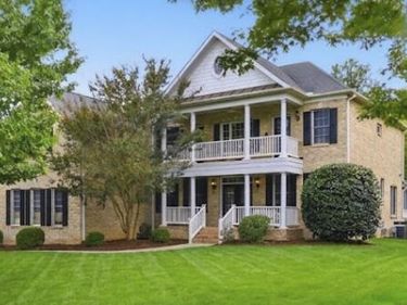 9015 Treesdale Lane, Raleigh, NC 27617