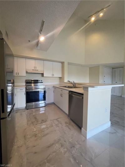 1205 Wildwood Lakes Blvd , Unit 306, Naples, FL 34104 Photo