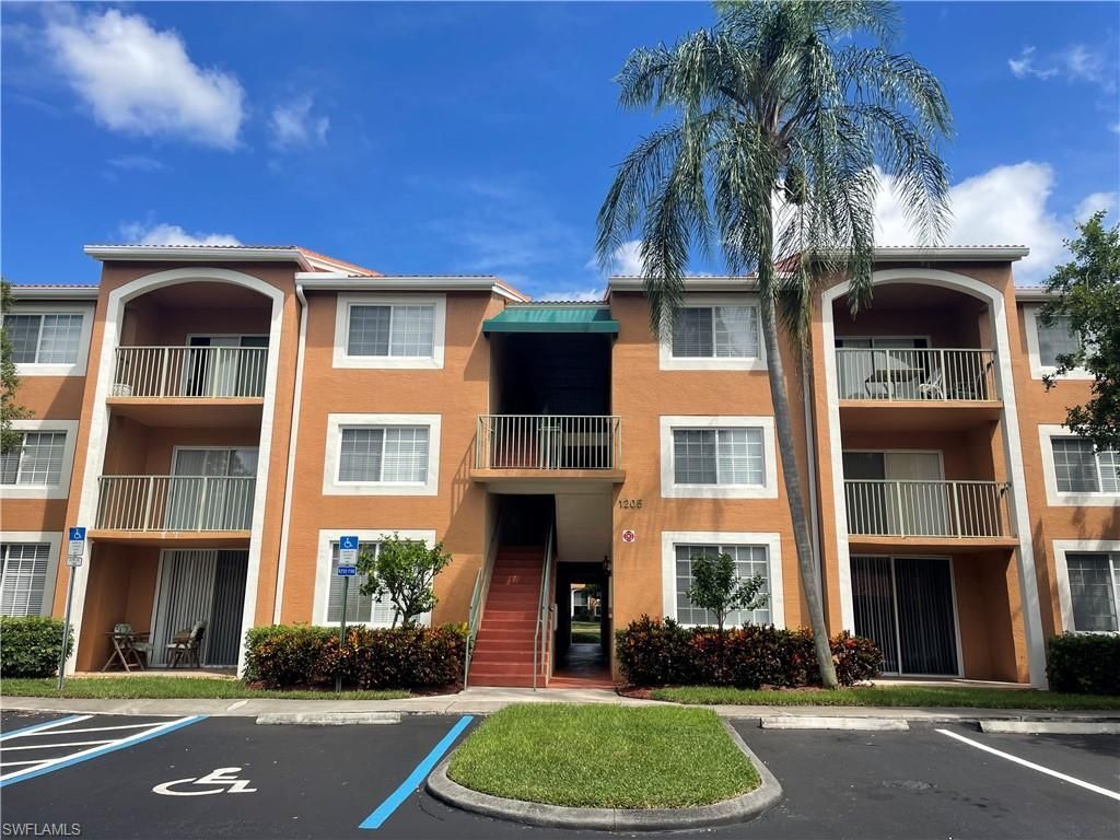 1205 Wildwood Lakes Blvd, Unit 306, Naples, FL 34104 Photo