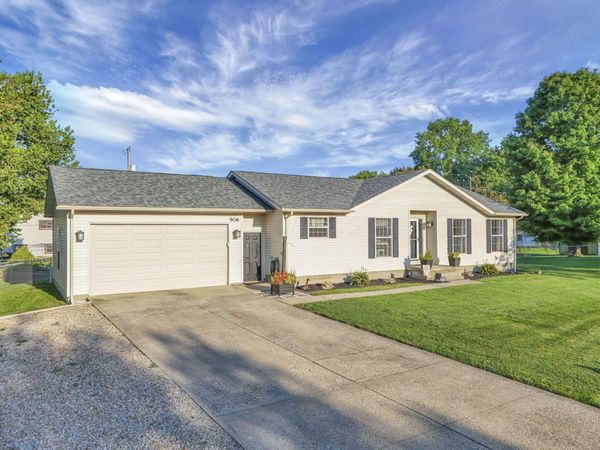 906 Lateglow Court , Newark, OH 43055