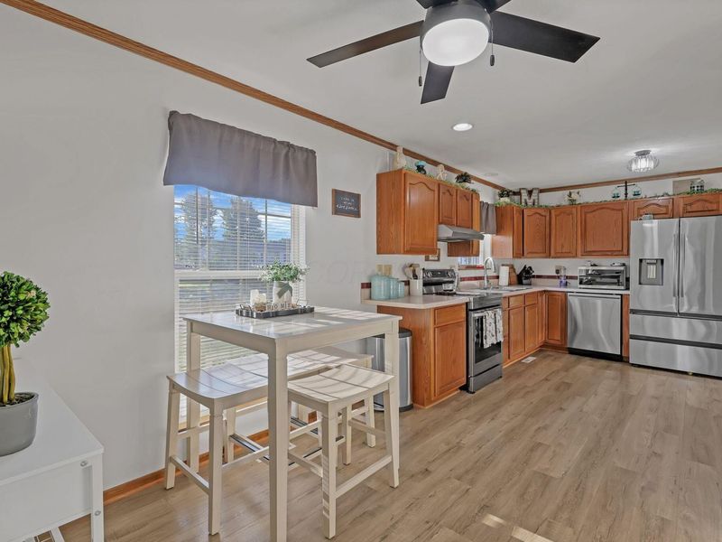 906 Lateglow Court , Newark, OH 43055 Photo 15