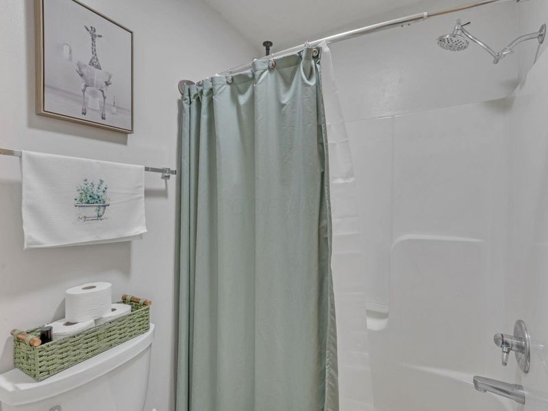 906 Lateglow Court , Newark, OH 43055 Photo 31