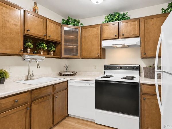 660 S Alton Way , Unit 12B, Denver, CO 80247