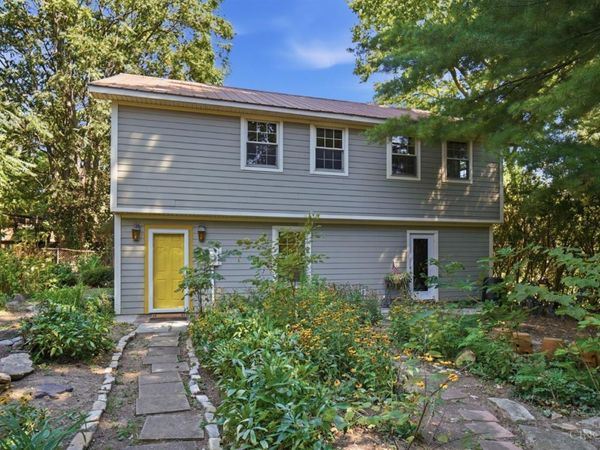 16 Vermont Avenue, Wyoming, OH 45215