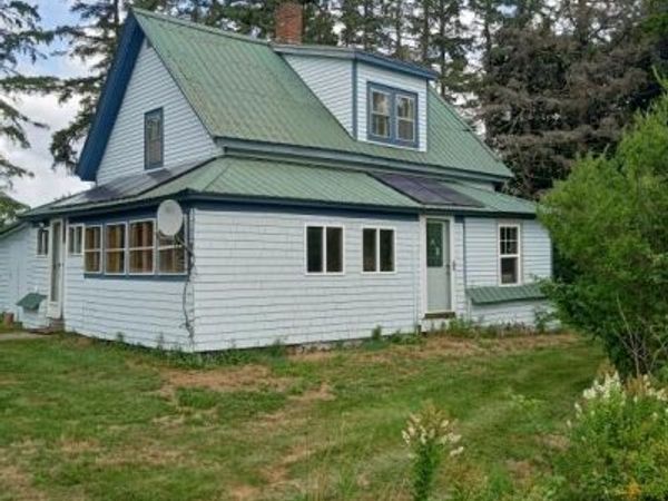 855 County Road , Lubec, ME 04652