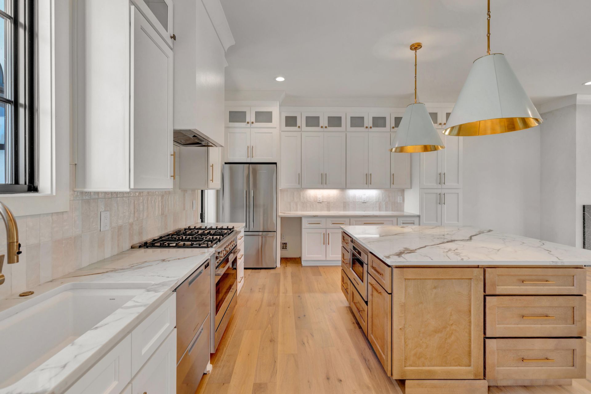 1509 Cravens Street Photo 9