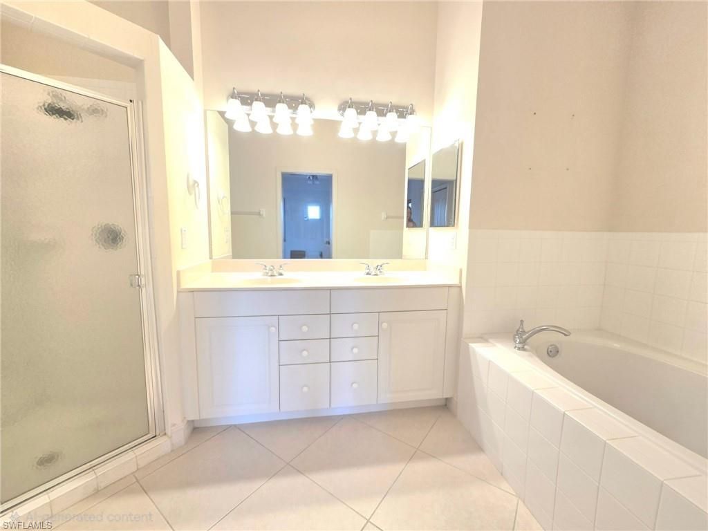 8068 Sanctuary Cir , Unit 2, Naples, FL 34104 Photo