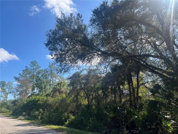 28th AVE SE, NAPLES, FL 34117