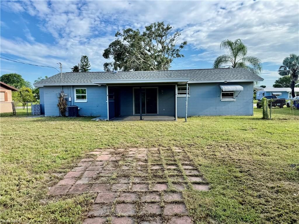 1314 Farmdale St , Lehigh Acres, FL 33936 Photo