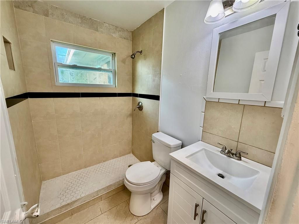 1314 Farmdale St , Lehigh Acres, FL 33936 Photo