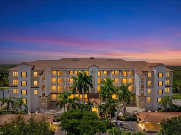 9121 Southmont CV, Unit 302, FORT MYERS, FL 33908