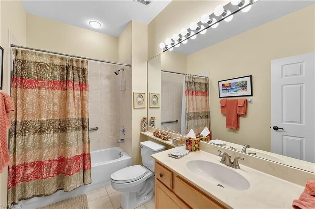 9121 Southmont Cv, Unit 302, Fort Myers, FL 33908 Photo
