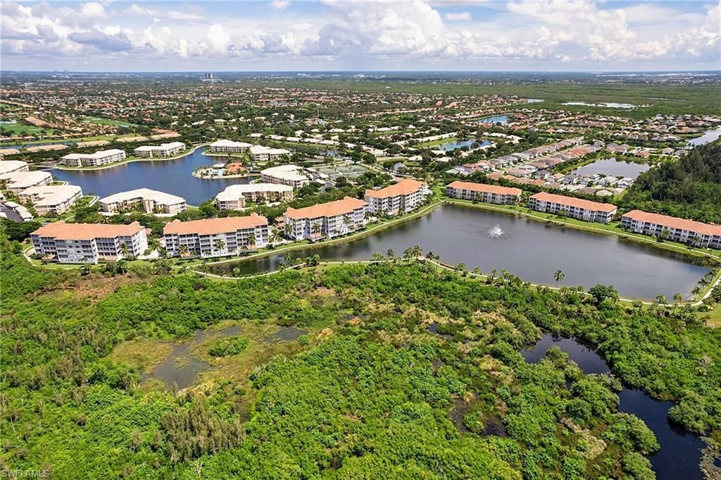 9121 Southmont Cv, Unit 302, Fort Myers, FL 33908 Photo