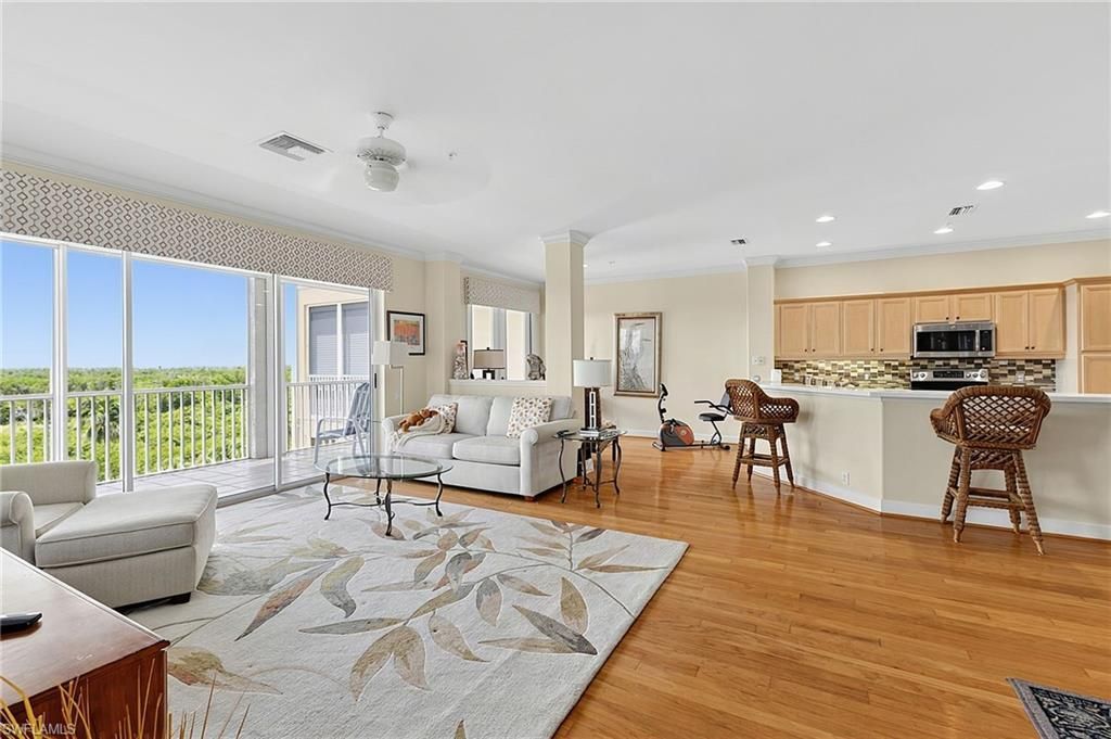 9121 Southmont Cv, Unit 302, Fort Myers, FL 33908 Photo