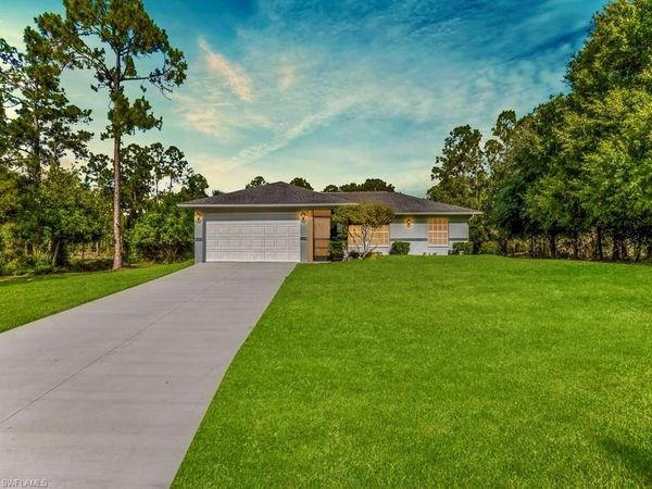 1315 Johns AVE , LEHIGH ACRES, FL 33972