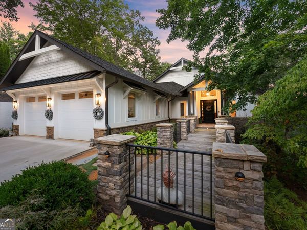 1370 Bahn Innsbruck, Helen, GA 30545