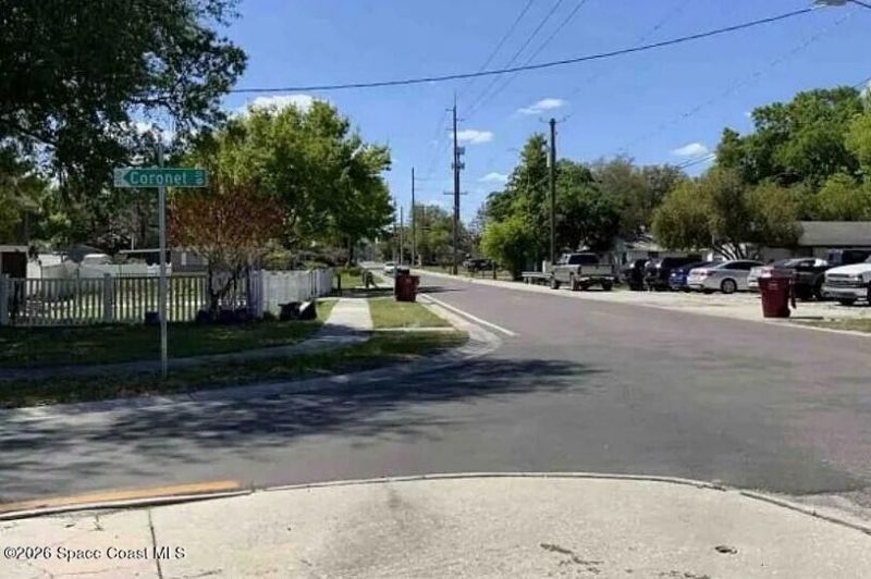 803 E Alabama Street , Plant City, FL 33563 Photo