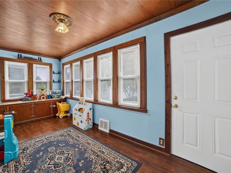 190 24th Street NW, Barberton, OH 44203 Photo 17