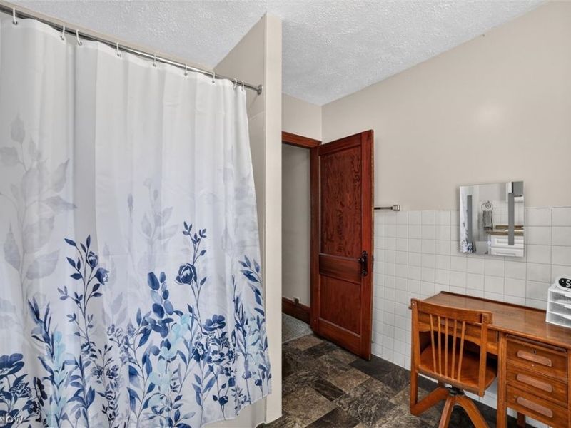 190 24th Street NW, Barberton, OH 44203 Photo 31