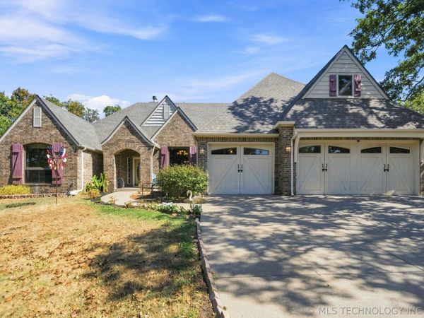 4975 Woodland Drive , Skiatook, OK 74070