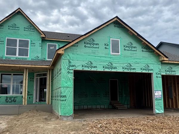 656 Sierra Parkway, Waconia, MN 55387