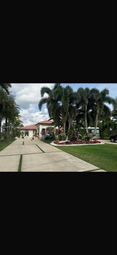 19381 SW 196th St , Miami, FL 33187 Photo