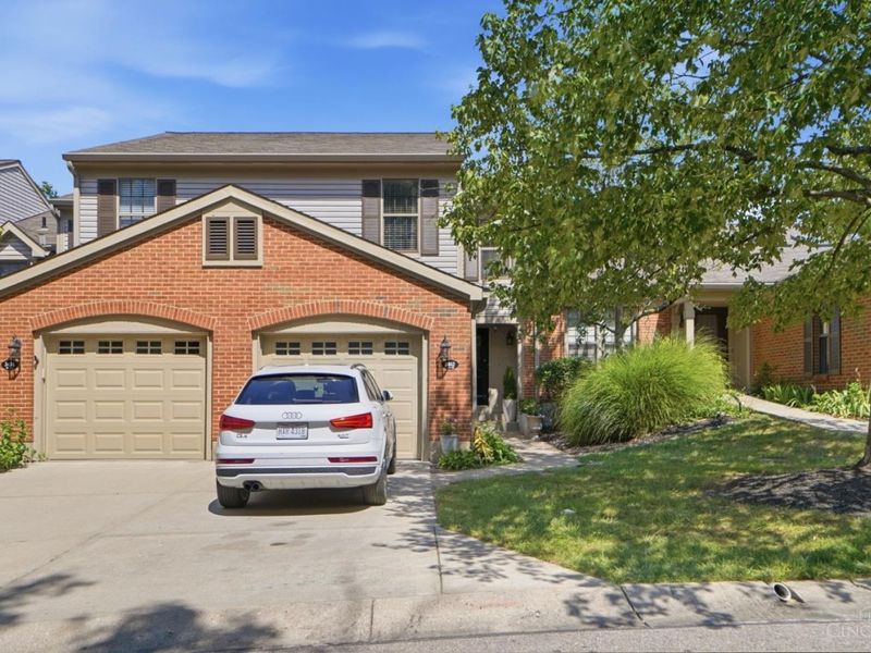 5462 Victorian, Sharonville, OH 45241 Photo 3