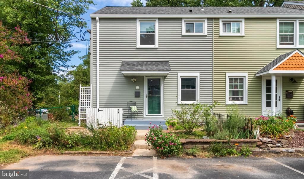 2 T PLATEAU PLACE , GREENBELT, MD 20770