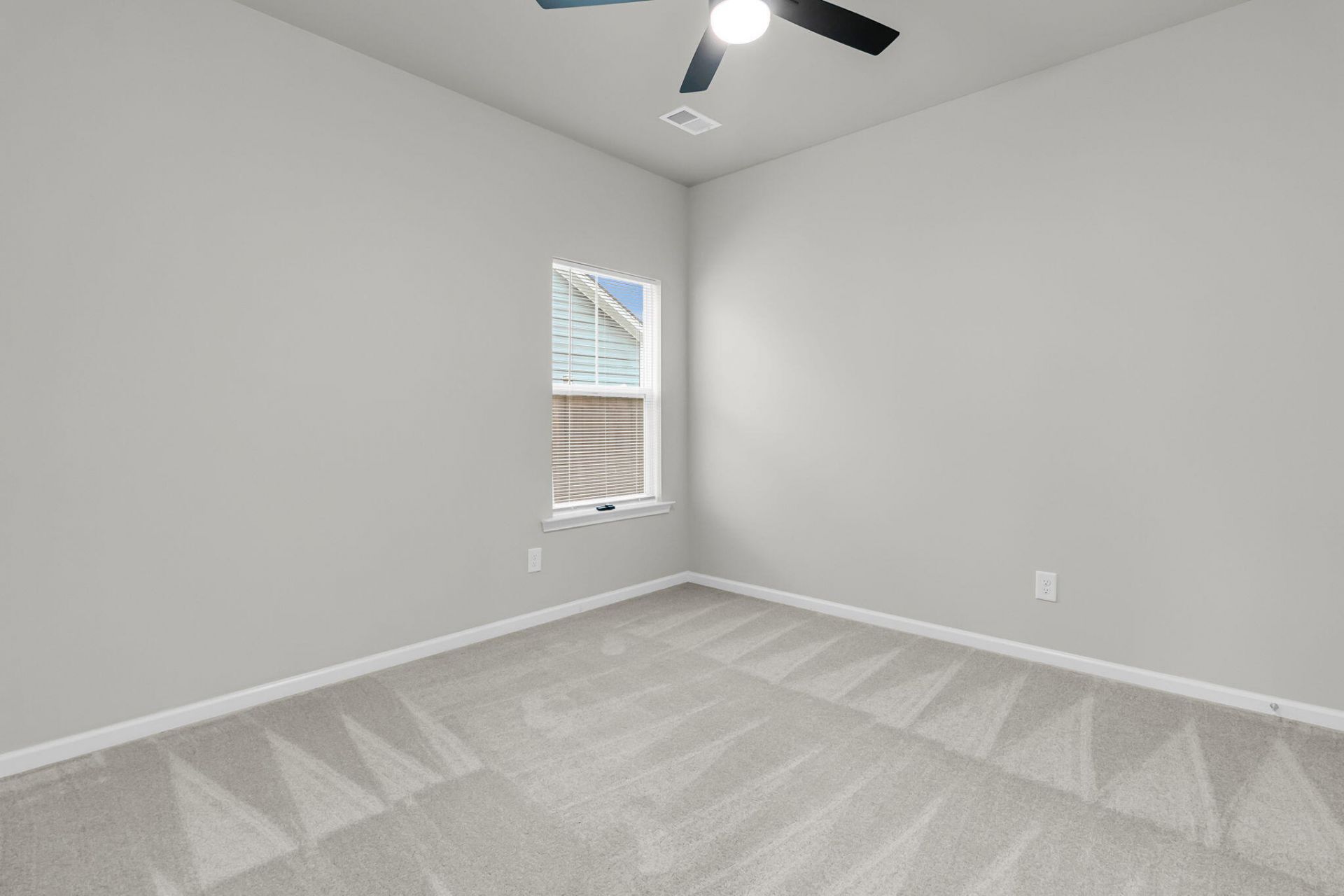 357 Garden Lily Lane Photo 32