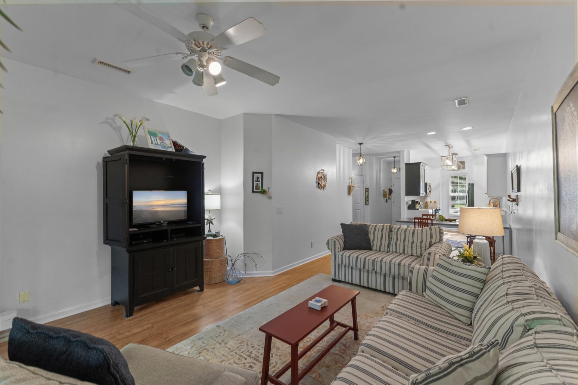 1789 Club Circle Dr. Photo 6