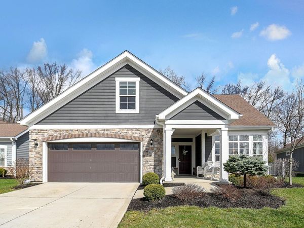 8072 Scenic Pass Way , Lewis Center, OH 43035