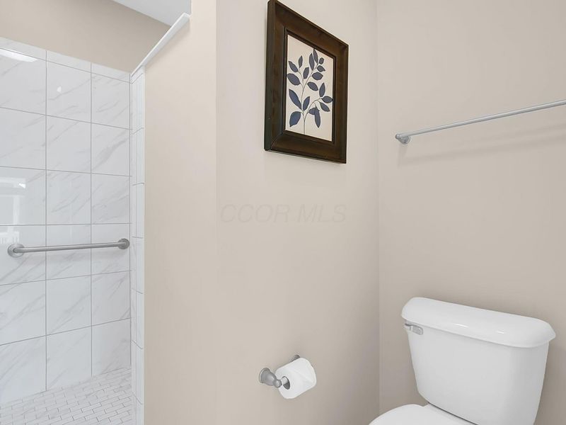 8072 Scenic Pass Way, Lewis Center, OH 43035 Photo 20